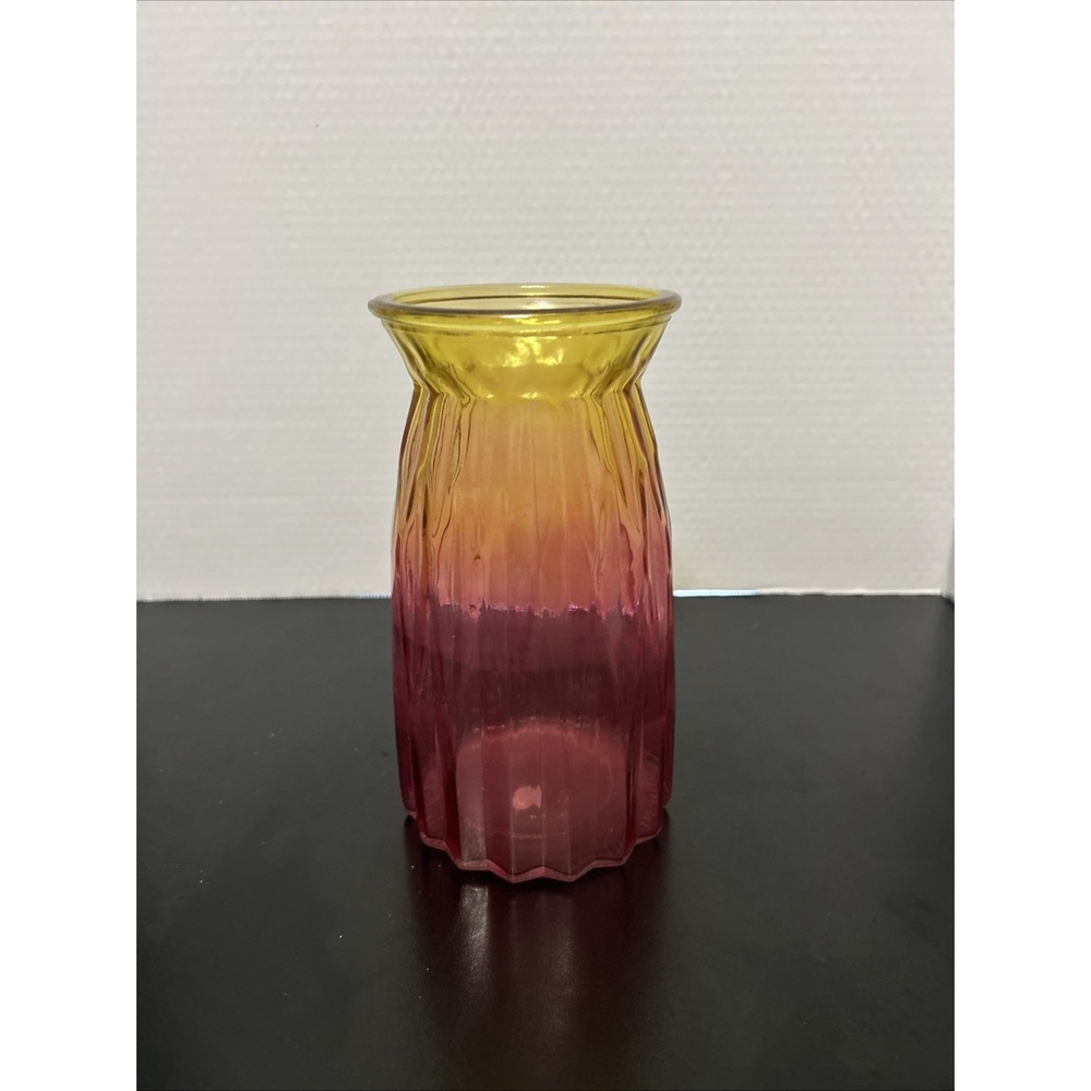Modern Yellow & Pink Ombre Fluted Glass Vase – 2-Tone Gradient Sunset Decor